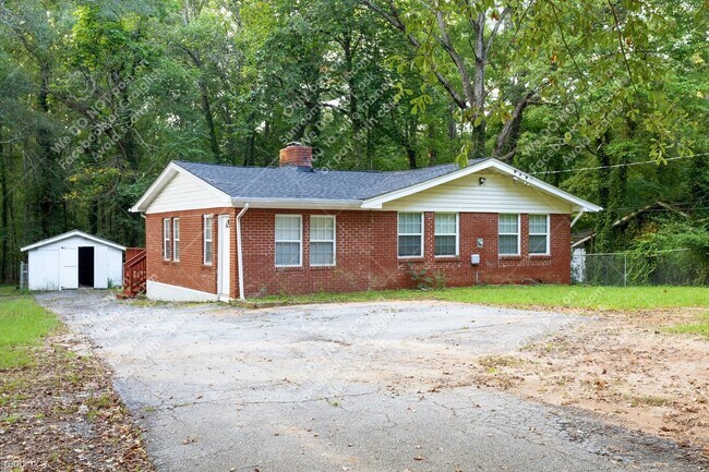 Building Photo - 3 br, 2 bath House - 2628 Butner Rd