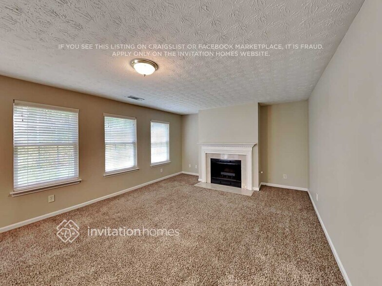 Building Photo - 1058 River Plantation Dr