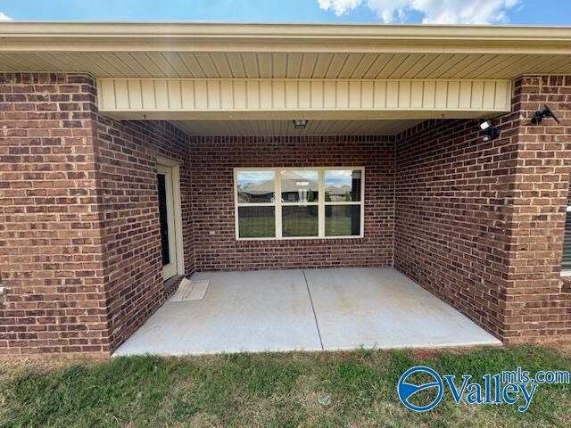 Building Photo - 609 Willow Crest Ln SW