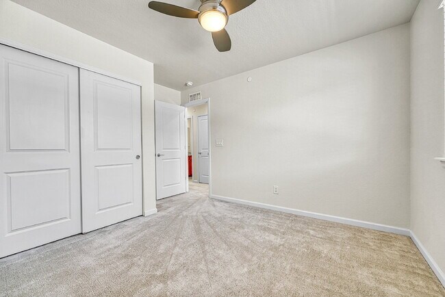 Building Photo - $2,350-  3 Bed, 2.5-Bath townhome in CO Springs with Central AC