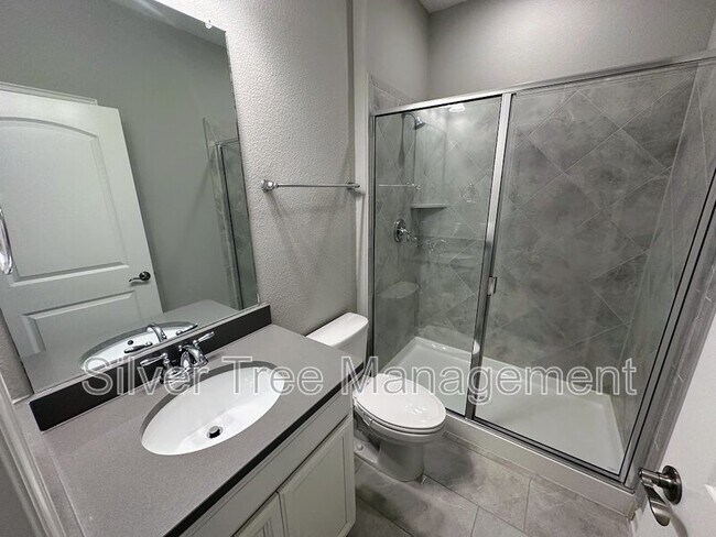 Building Photo - 1104 Pinnacle Ridge Rd