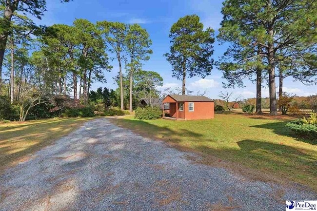 Building Photo - 2218 N Douglas St