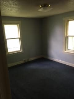 Building Photo - 574 Maple St