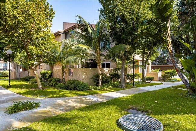 Building Photo - 16965 Bluewater Ln