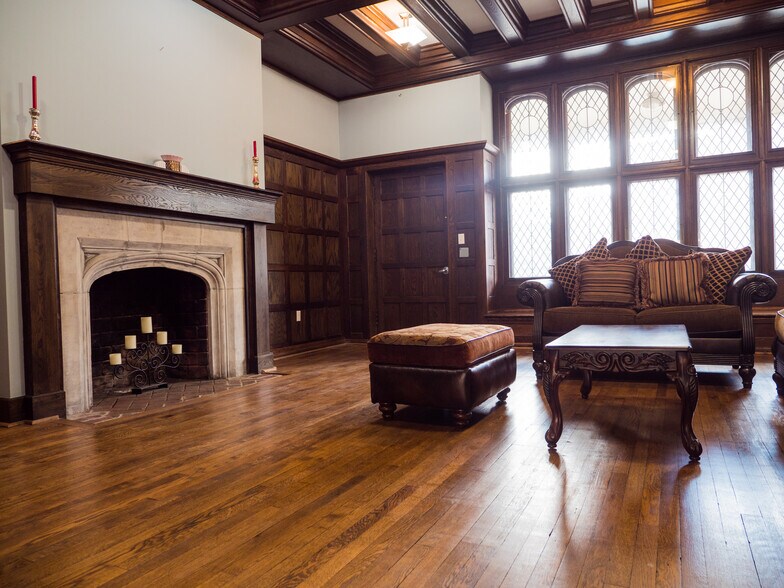 Newberry Hall 100 E Willis St Detroit MI 48201 Apartment Finder