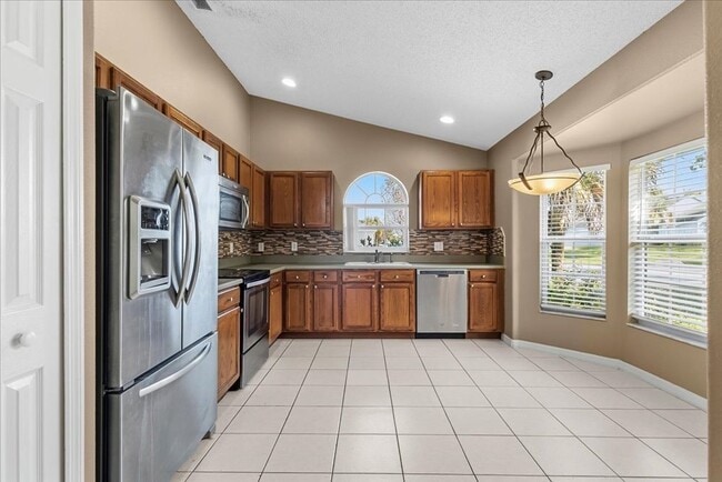 Building Photo - 8084 Santee Dr