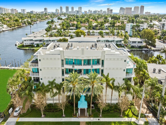 Building Photo - 444 Hendricks Isle