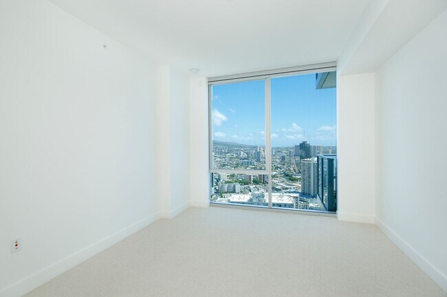 Building Photo - Azure 3505 - Urban living in Azure Ala Moana!