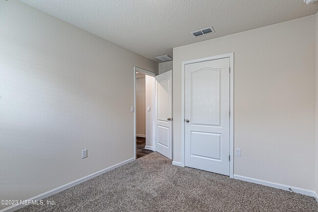 Building Photo - 2058 Garrison Wy