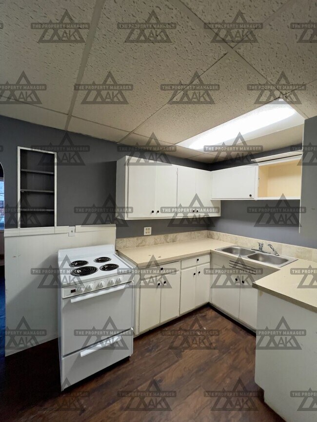 Building Photo - Noble St 1526-