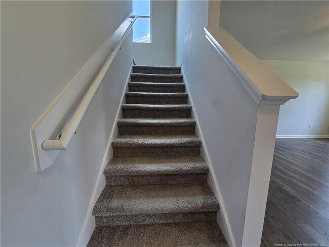 Building Photo - 206 Melbourne Dr