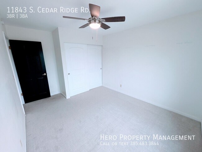 Building Photo - 11843 S Cedar Ridge Rd