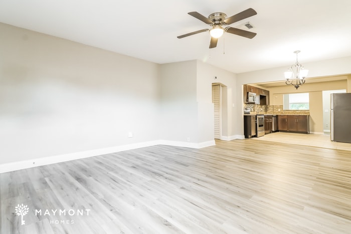 Building Photo - 1161 Russell St