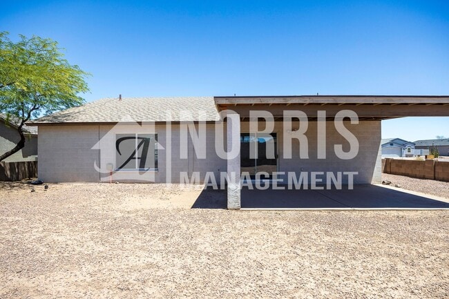 Building Photo - 10493 W Arivaca Dr