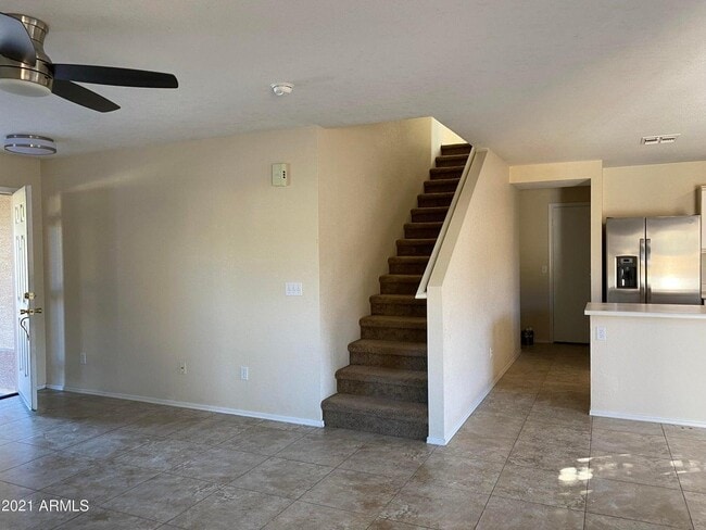 Building Photo - 7500 E Deer Valley Rd