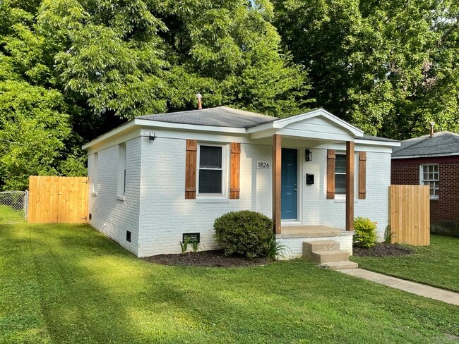 Building Photo - 1826 Taylor Ave