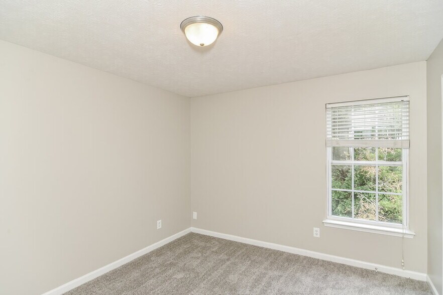 Building Photo - 1109 Modesto Ct