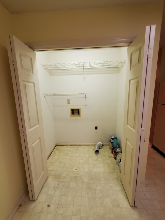 Building Photo - 4463 Ellis Cir NW