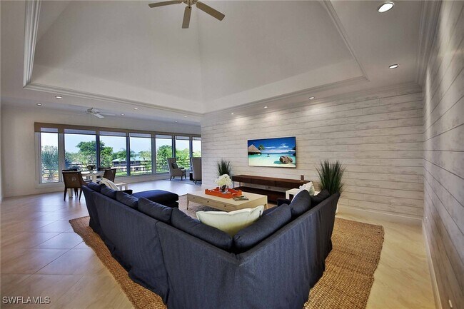 Building Photo - 824 Hideaway Cir E