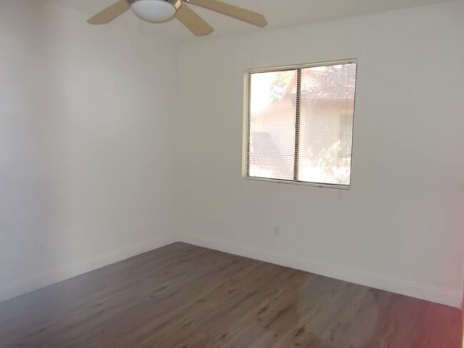 Building Photo - Charming 2-Bed, 2-Bath Condo with Balcony ...