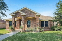 Building Photo - 313 Eastland Ct