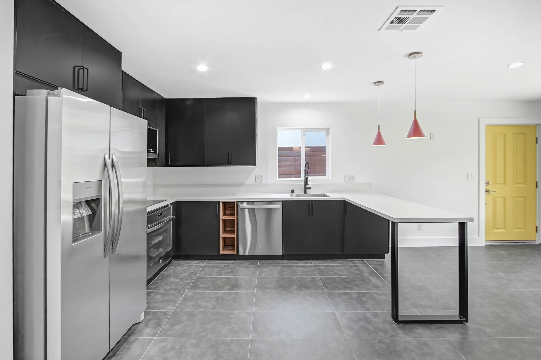 Building Photo - 1004 Farnam St