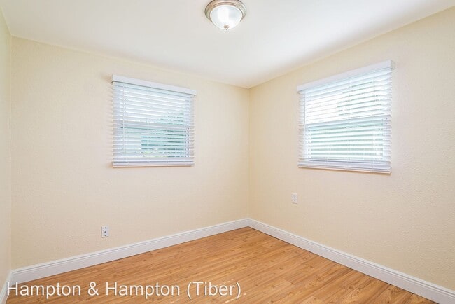 Building Photo - 3 br, 2 bath House - 1827 GRAND BLVD
