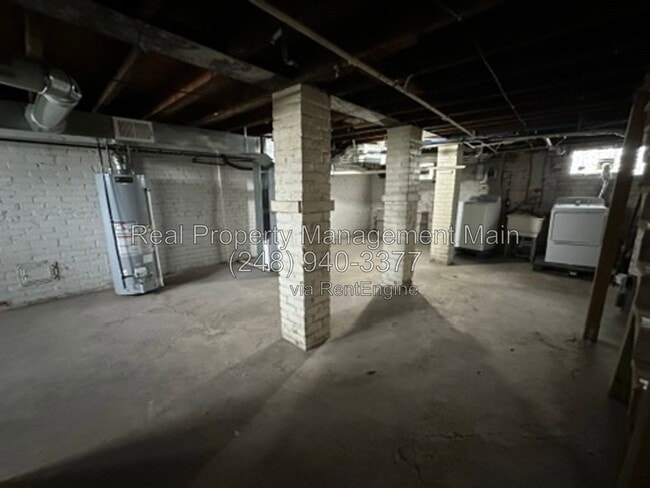 Building Photo - 1612 Bagley St