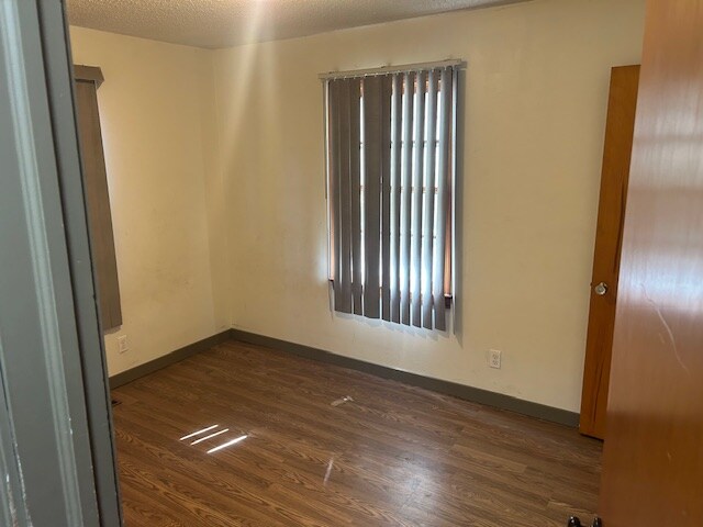 Building Photo - 1438 N Battin St