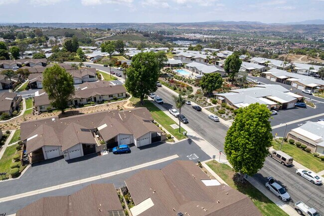 Building Photo - 1025 Plover Way
