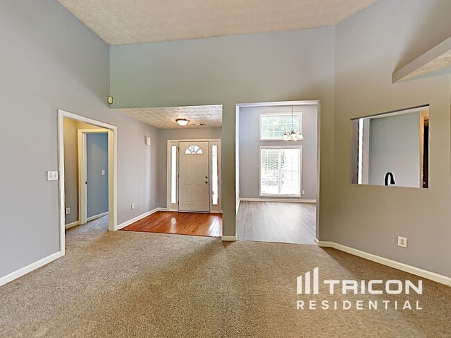 Building Photo - 730 Flintlock Dr
