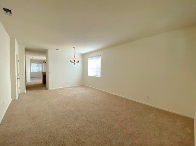 Building Photo - 436 Jacobs Dr