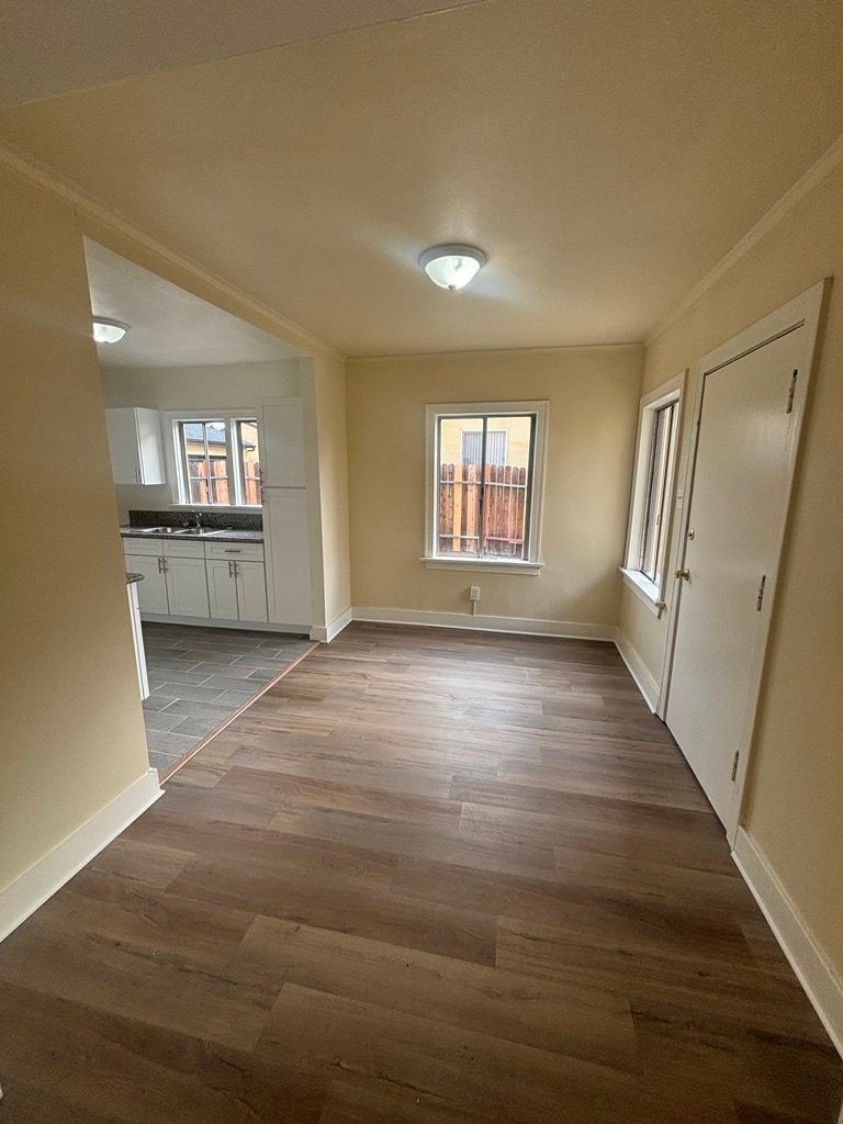 Building Photo - 317 E 61st St