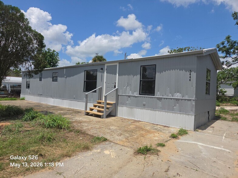 Building Photo - 3444 Kittles St