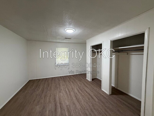 Building Photo - 3506 N Peniel Ave