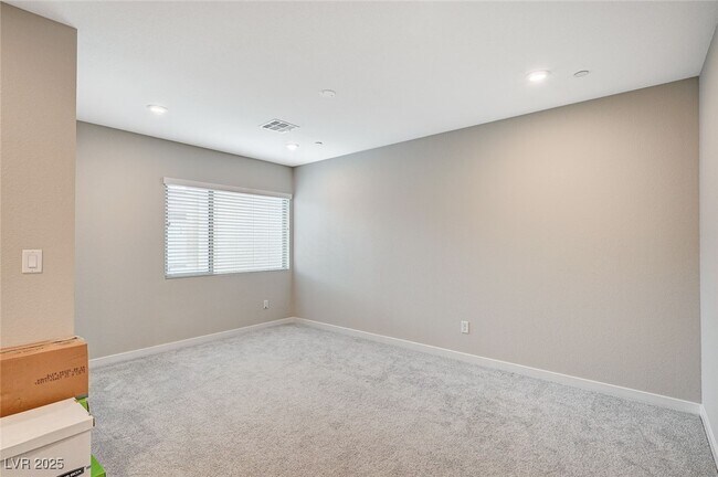 Building Photo - 9276 Desert Pearl Ave