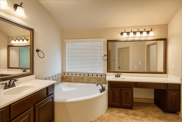 Building Photo - 23715 Tristan Bay Ct