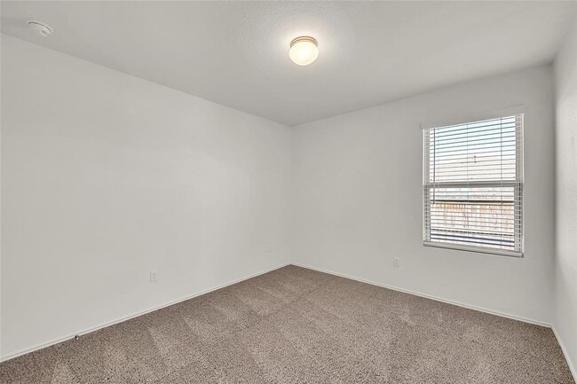 Building Photo - 119 Esparza Dr