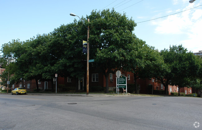 Primary Photo - 310-324 W 46th St