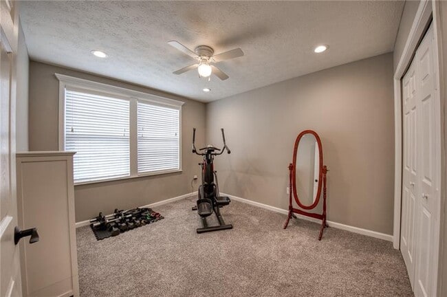 Building Photo - 109 Shaley Dr