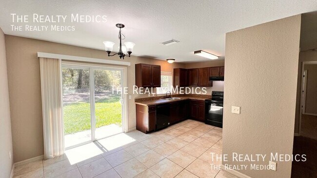 Building Photo - 154 Guava Terrace