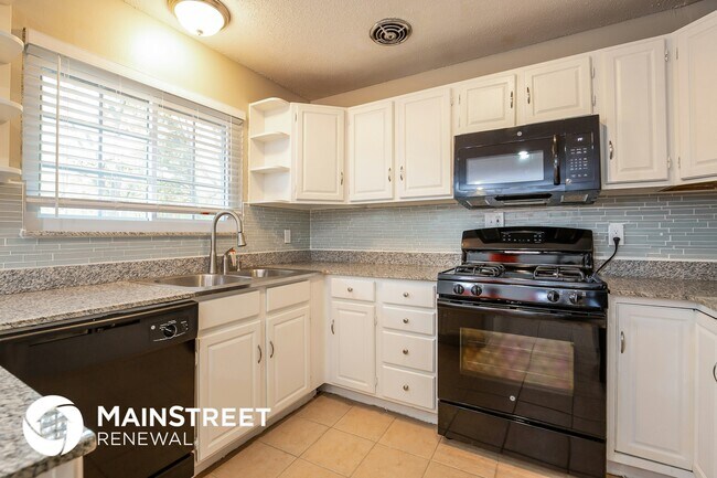 Building Photo - 11620 Sheffield Dr