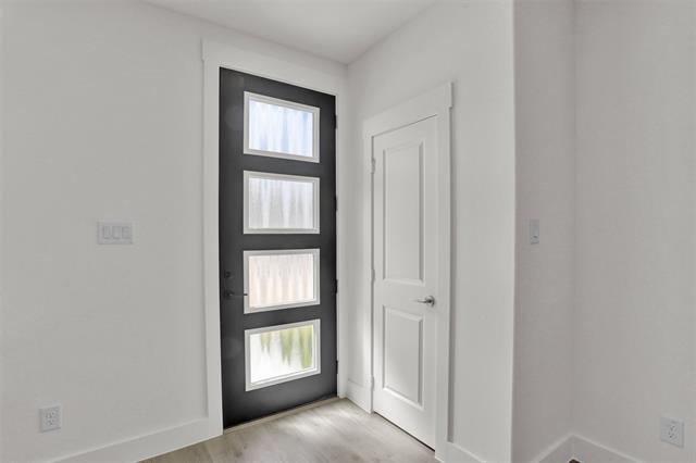 Building Photo - 2543 Huxley Mews