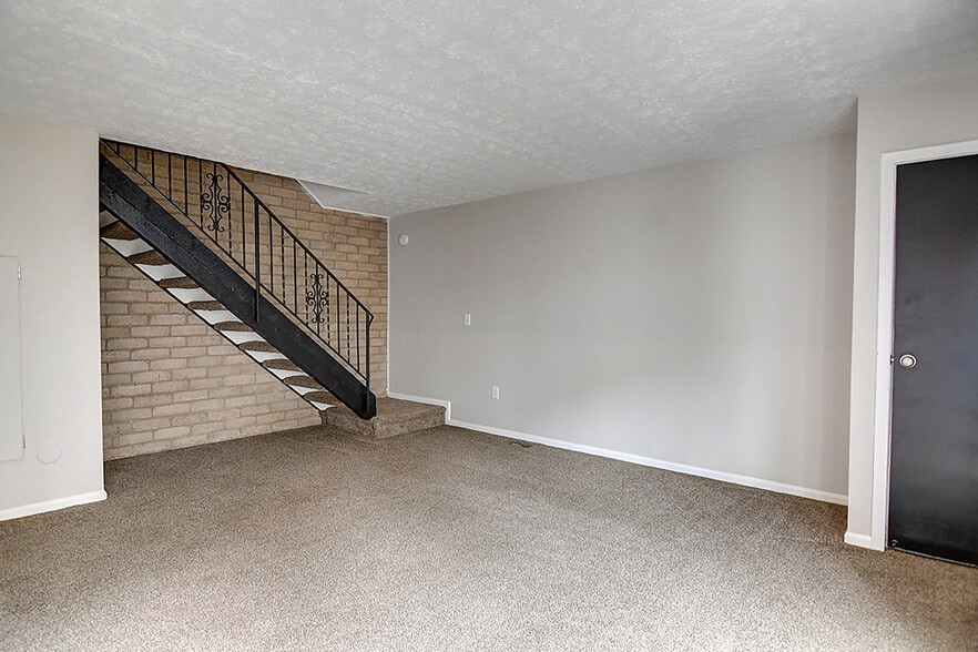 Building Photo - 403 Coventry Pl