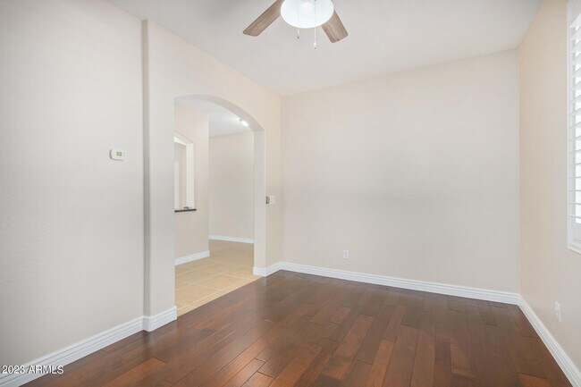 Building Photo - 4010 E Expedition Way