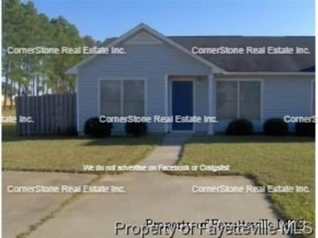 Primary Photo - 143 Bahia Ln