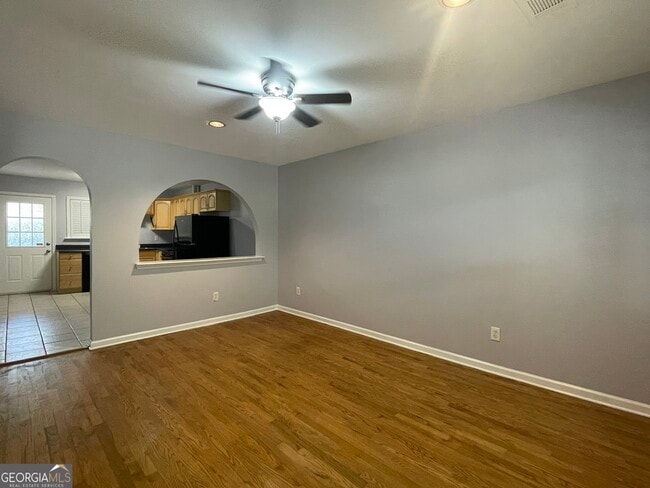Building Photo - 1585 Piedmont Cir NE