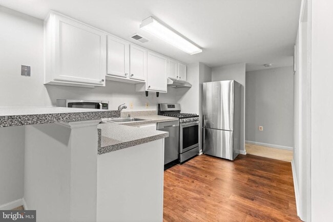 Building Photo - 3612 Rock Creek Church Rd NW