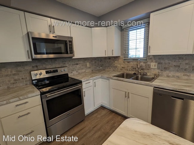 Building Photo - 6215 Pambrook Ct