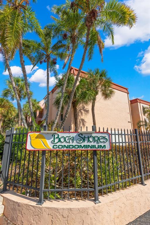 Building Photo - 8911 Blind Pass Rd